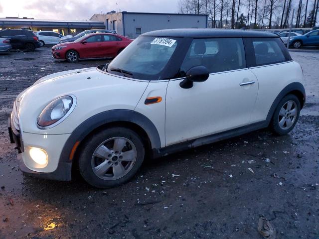 Mini Cooper (2015)