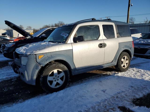 Honda Element (2005)