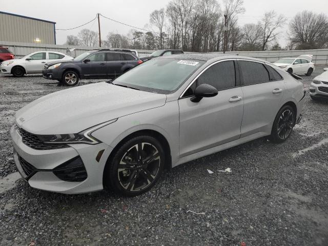 Kia K5 (2023)