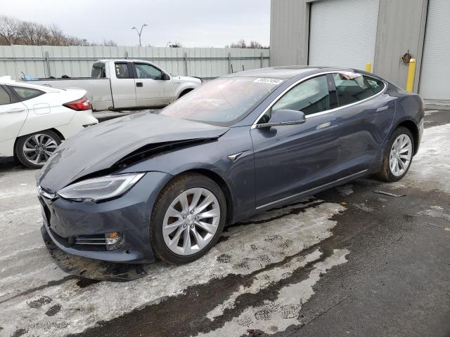 Tesla Model s (2019)