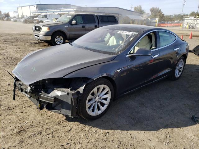 Tesla Model s (2017)