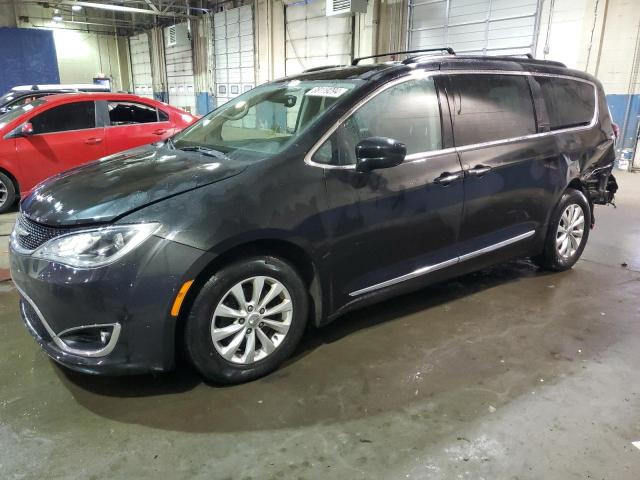 Chrysler Pacifica (2017)