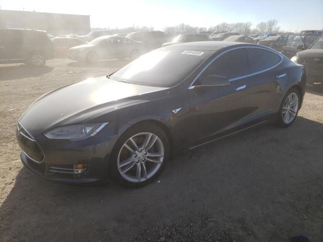 Tesla Model s (2015)