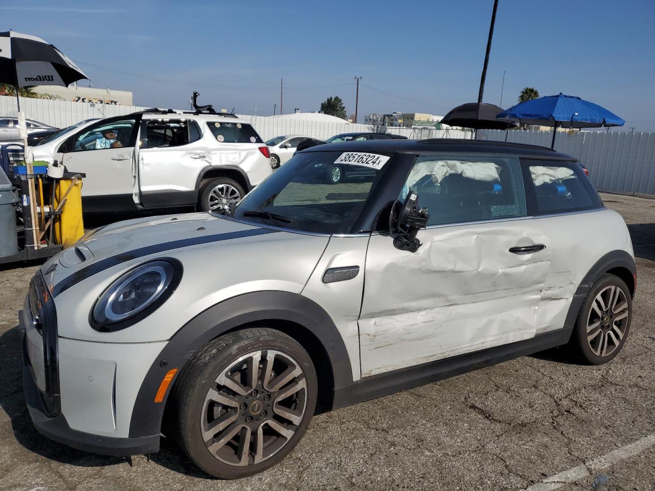 Mini Cooper (2023)
