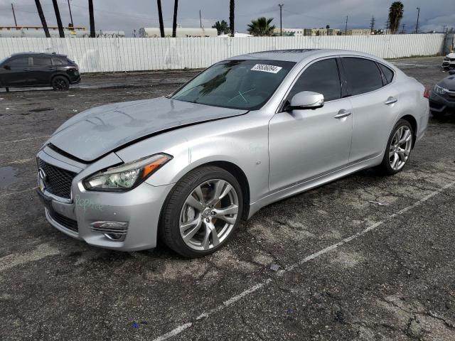 Infiniti Q70 (2016)