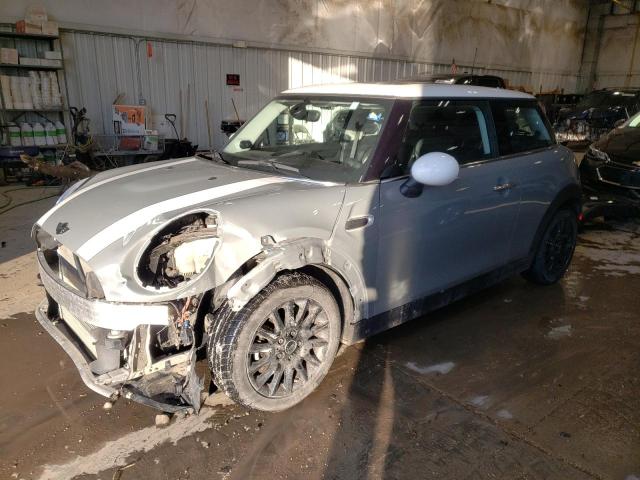 Mini Cooper (2015)