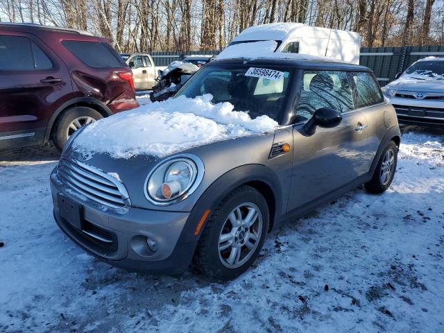 Mini Cooper (2012)