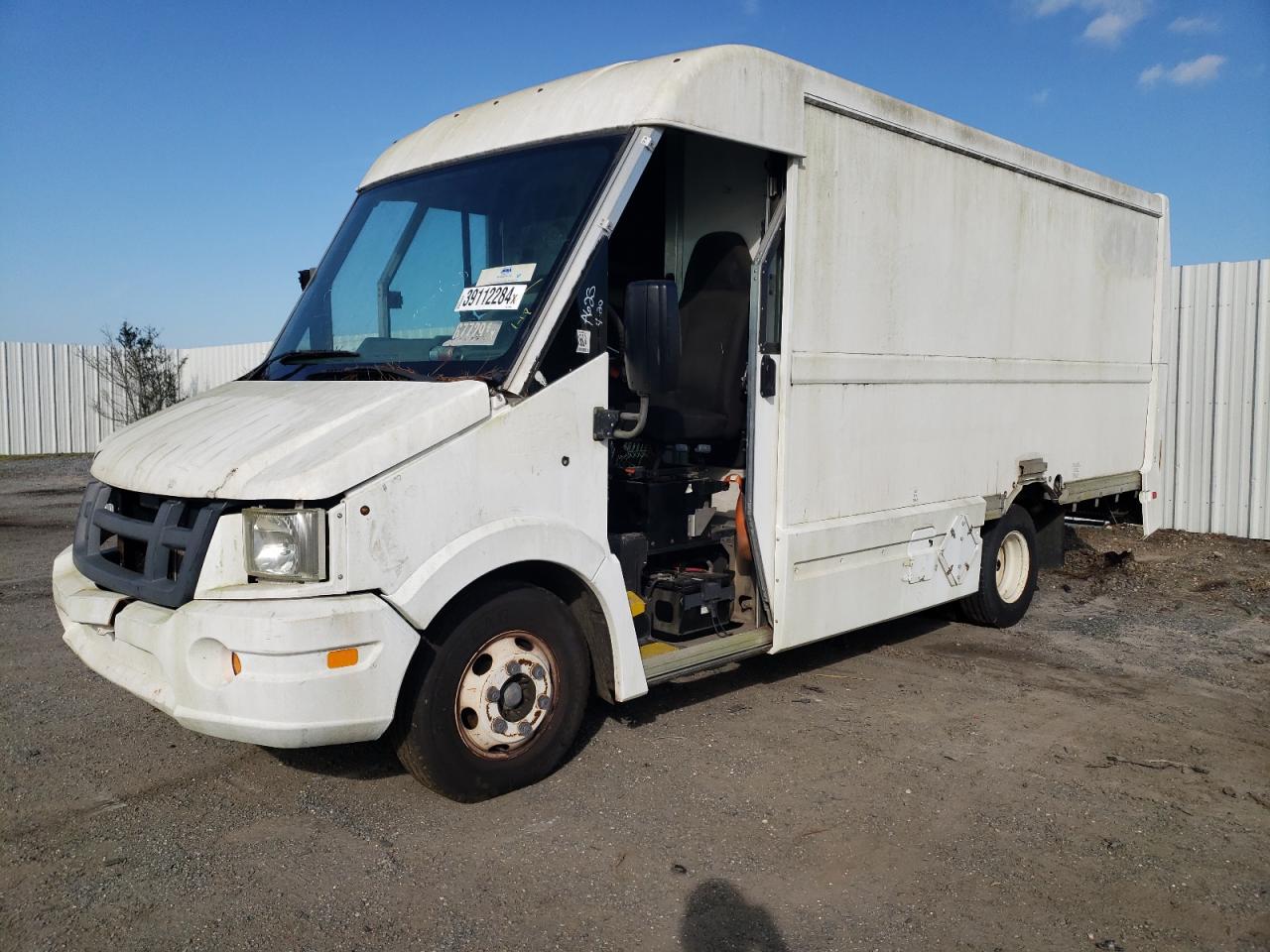 Isuzu Npr (2013)