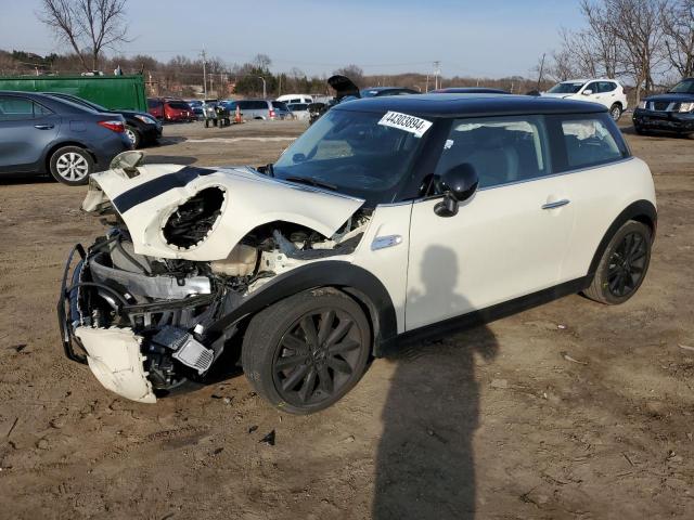 Mini Cooper (2019)
