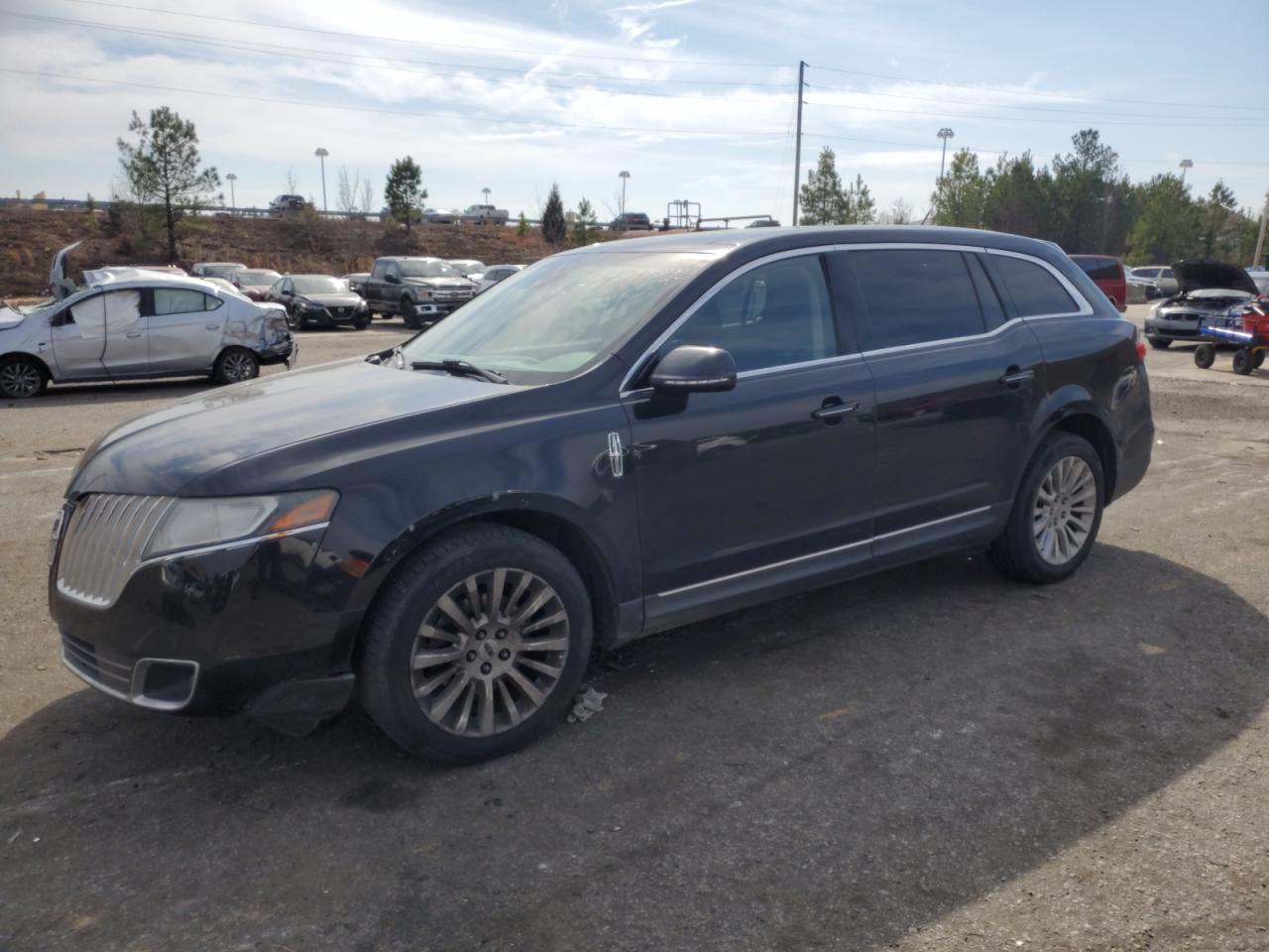Lincoln Mkt (2010)