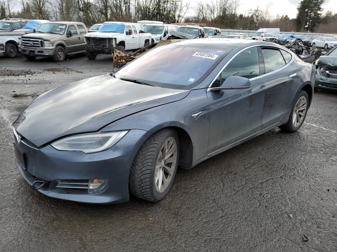 Tesla Model s (2018)