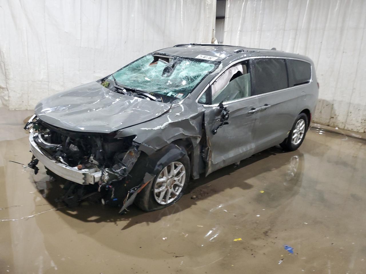 Chrysler Pacifica (2022)