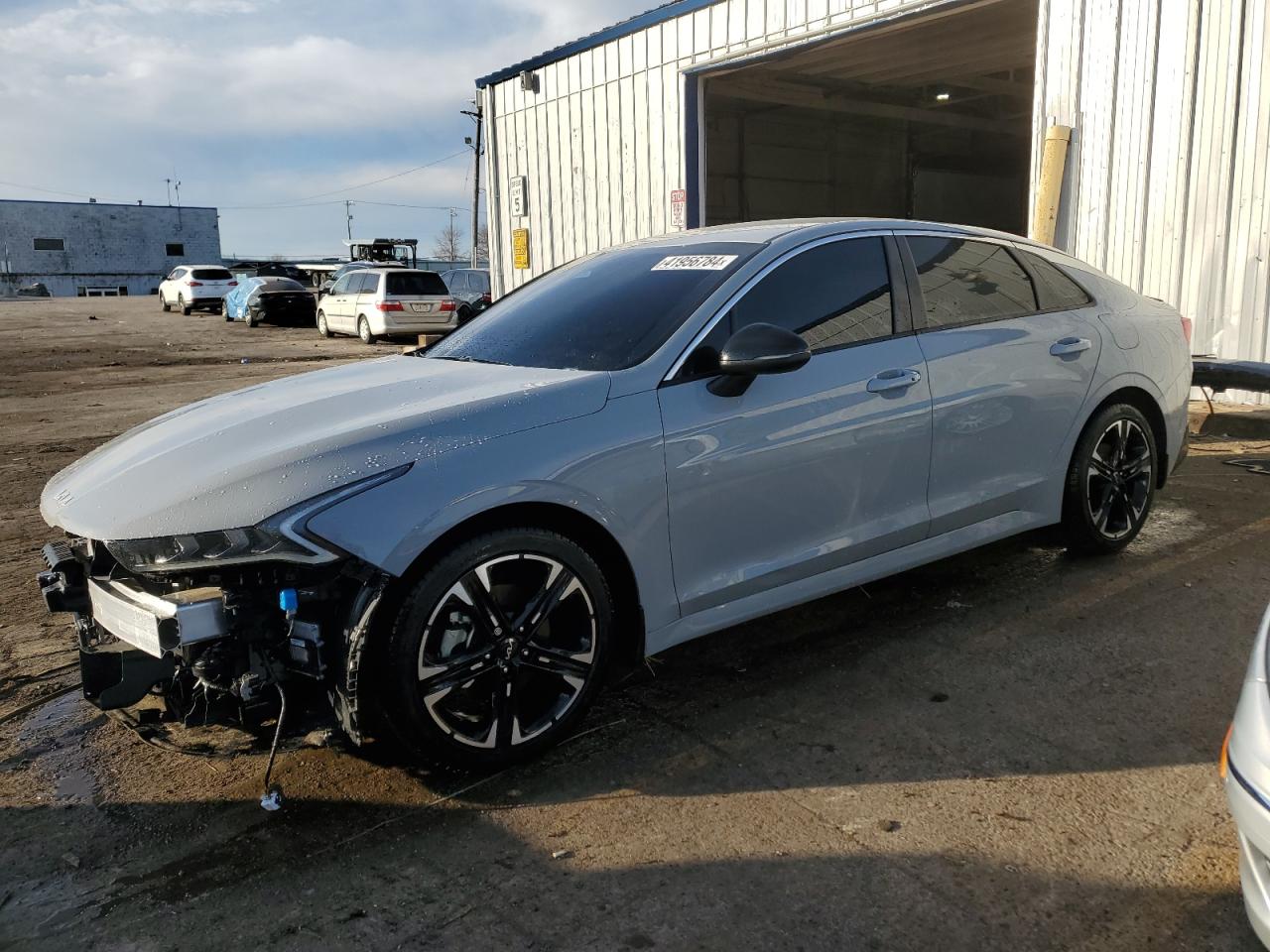 Kia K5 (2023)