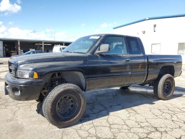 Dodge Ram 2500 (2001)