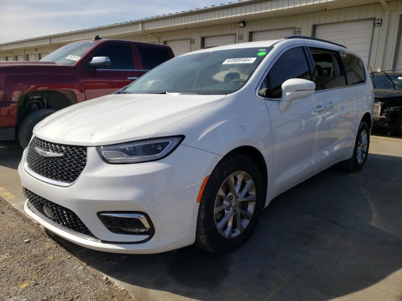 Chrysler Pacifica (2022)