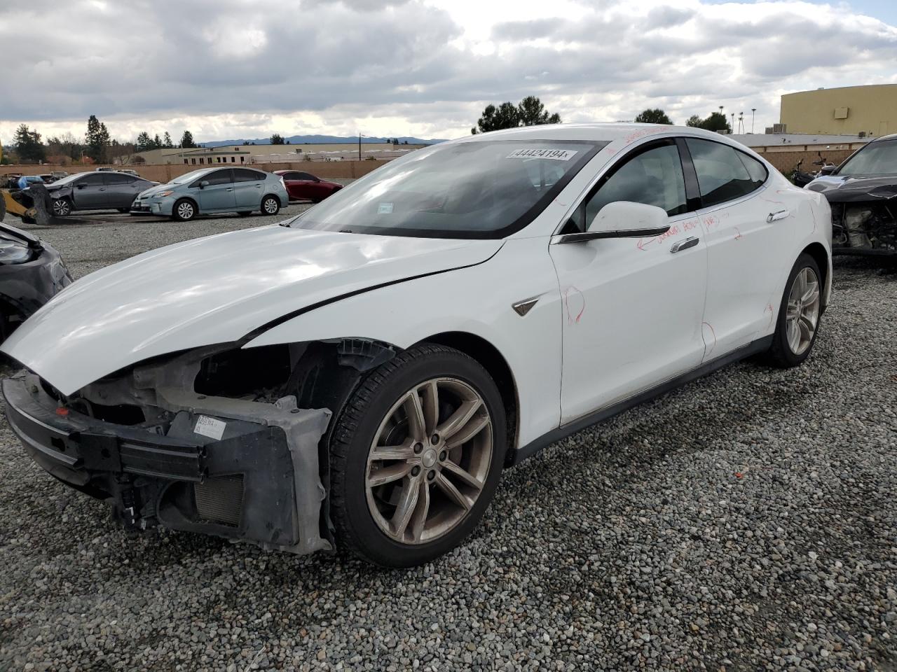 Tesla Model s (2014)