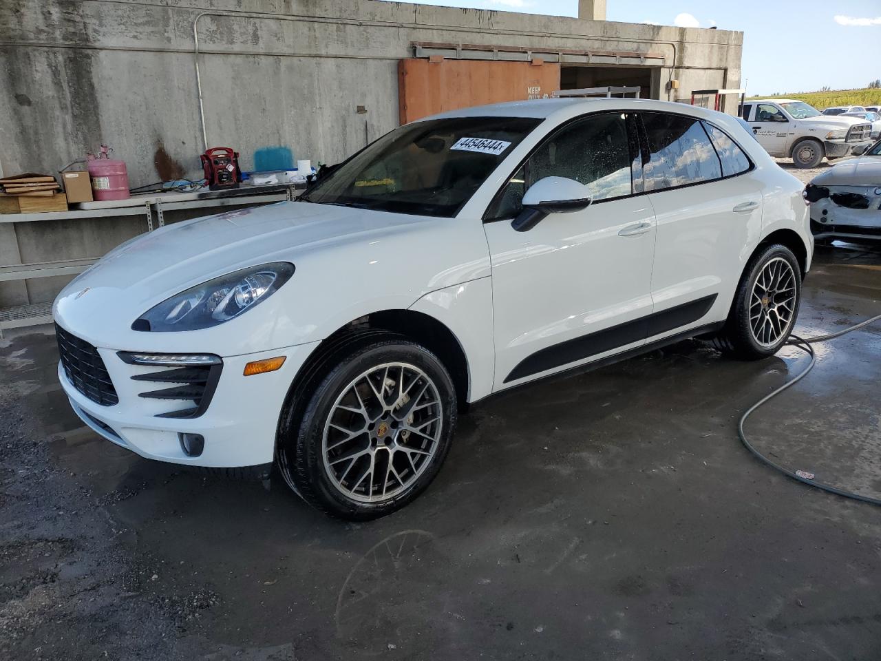 Porsche Macan (2015)