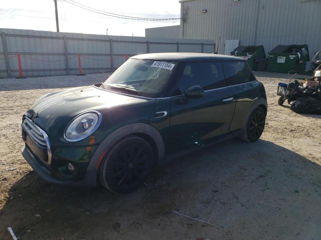 Mini Cooper (2015)
