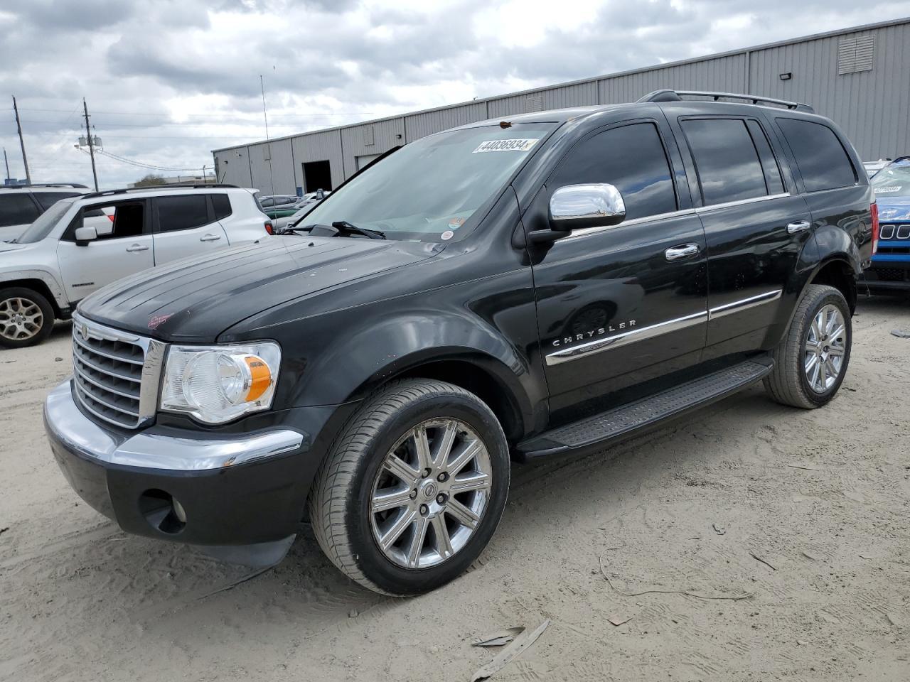 Chrysler Aspen (2007)