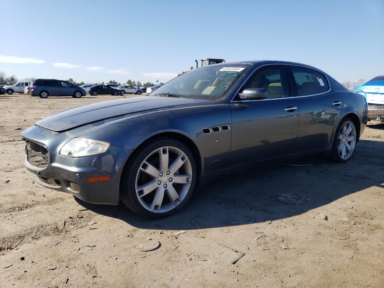 Maserati Quattroporte (2006)
