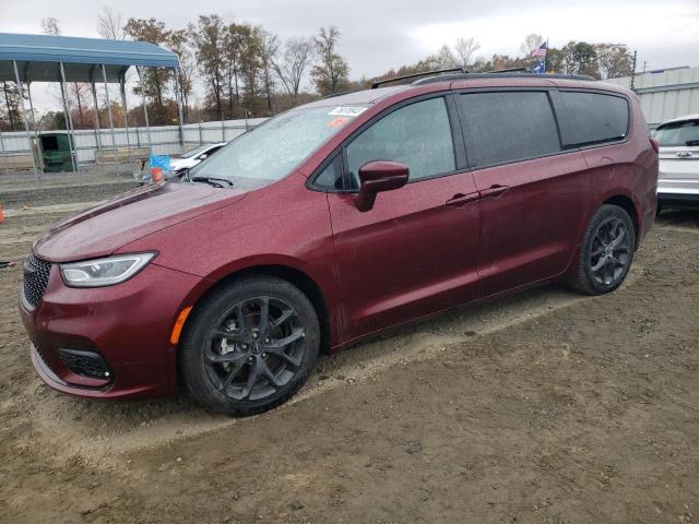 Chrysler Pacifica (2022)