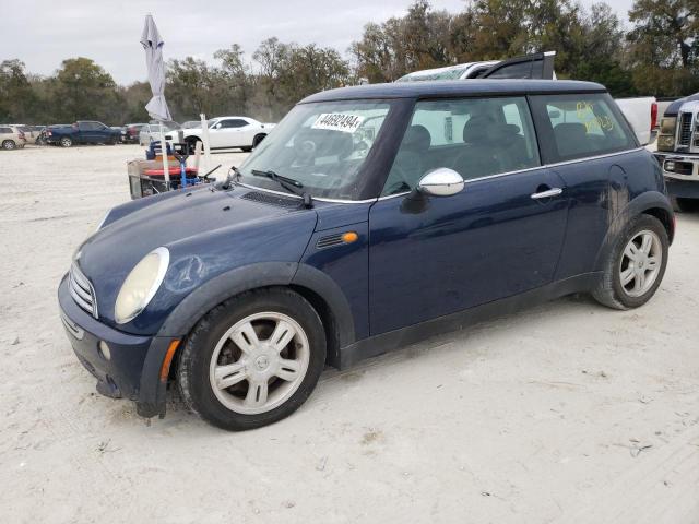 Mini Cooper (2006)