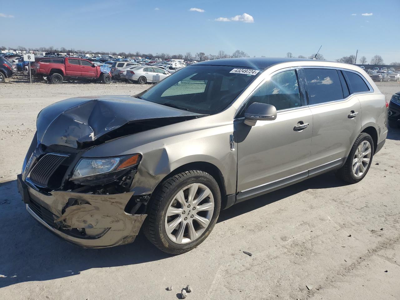 Lincoln Mkt (2015)