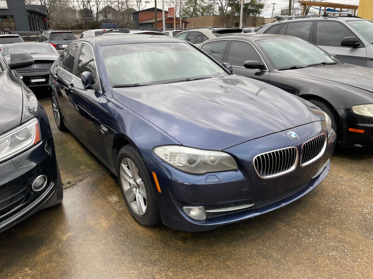 Bmw 528 xi (2012)
