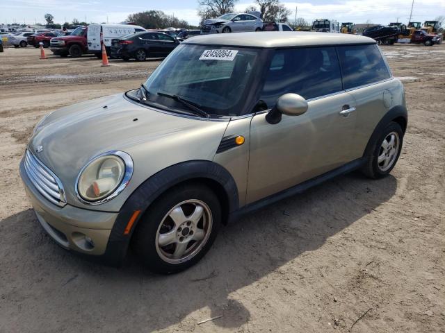 Mini Cooper (2010)