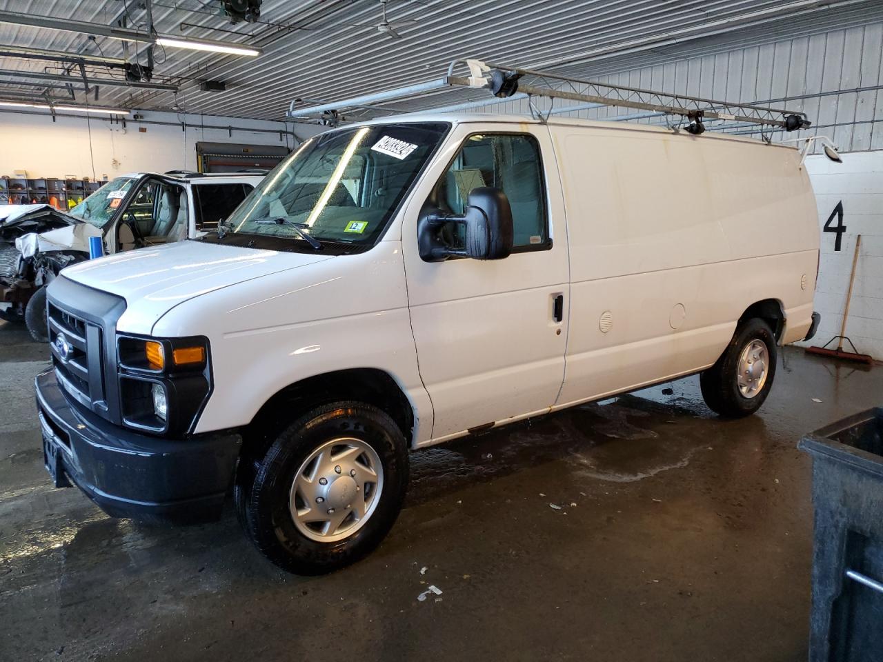 Ford Econoline (2014)