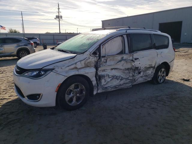 Chrysler Pacifica (2017)
