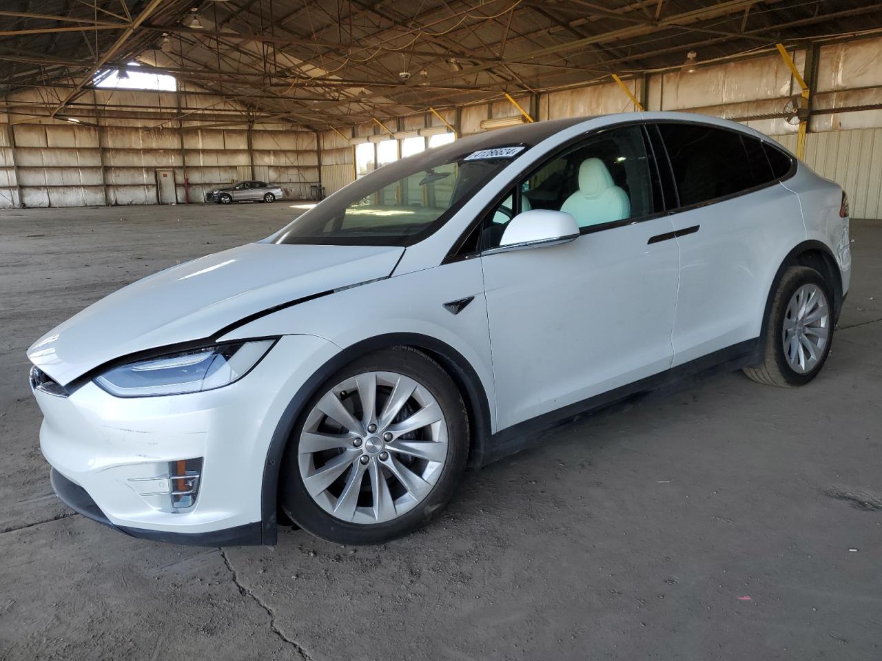 Tesla Model x (2021)