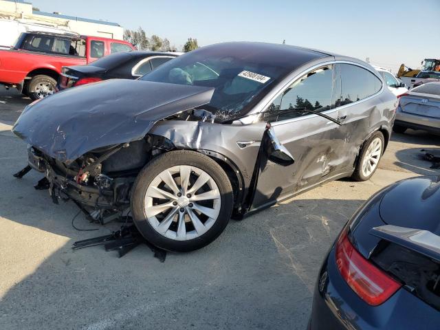 Tesla Model x (2018)