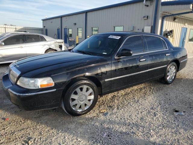 Lincoln Towncar (2009)