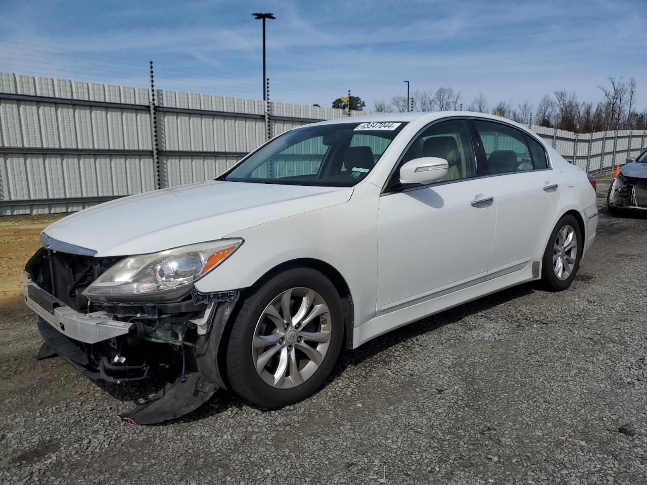 Hyundai Genesis (2012)