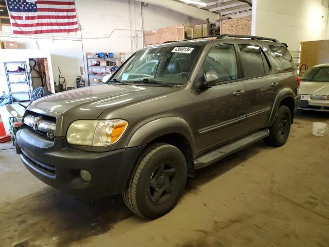 Toyota Sequoia (2005)