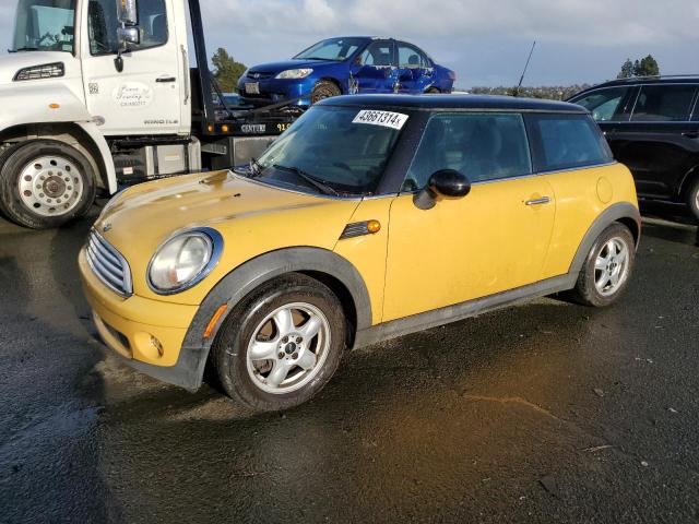 Mini Cooper (2008)