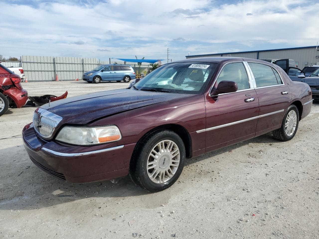 Lincoln Town car (2011)