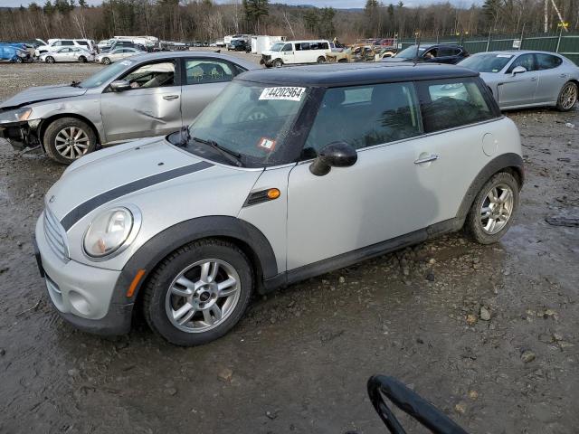 Mini Cooper (2012)