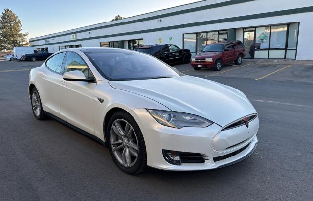 Tesla Model s (2013)