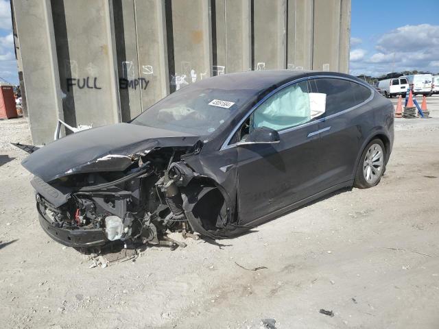 Tesla Model x (2017)