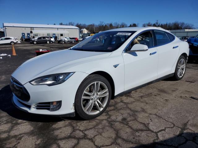 Tesla Model s (2014)