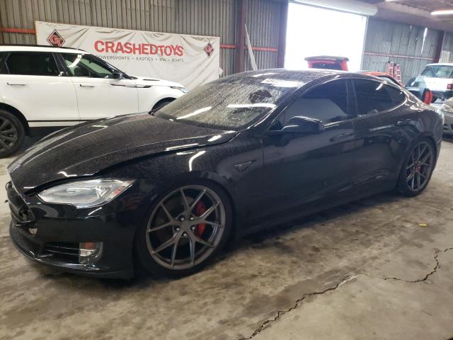 Tesla Model s (2015)