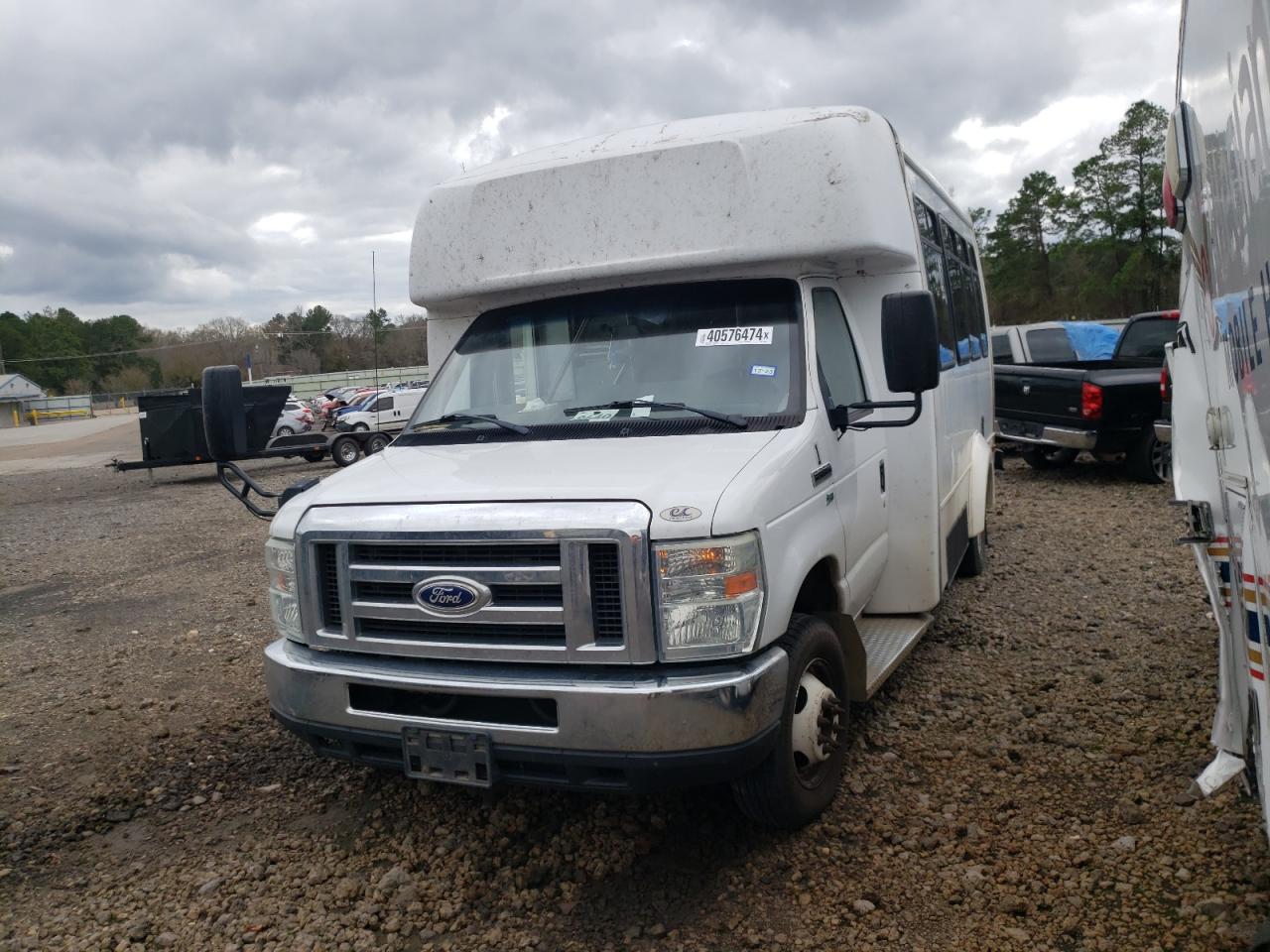 Ford Econoline (2016)