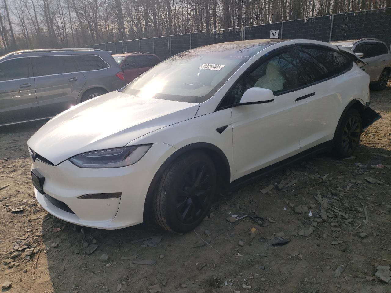 Tesla Model x (2022)