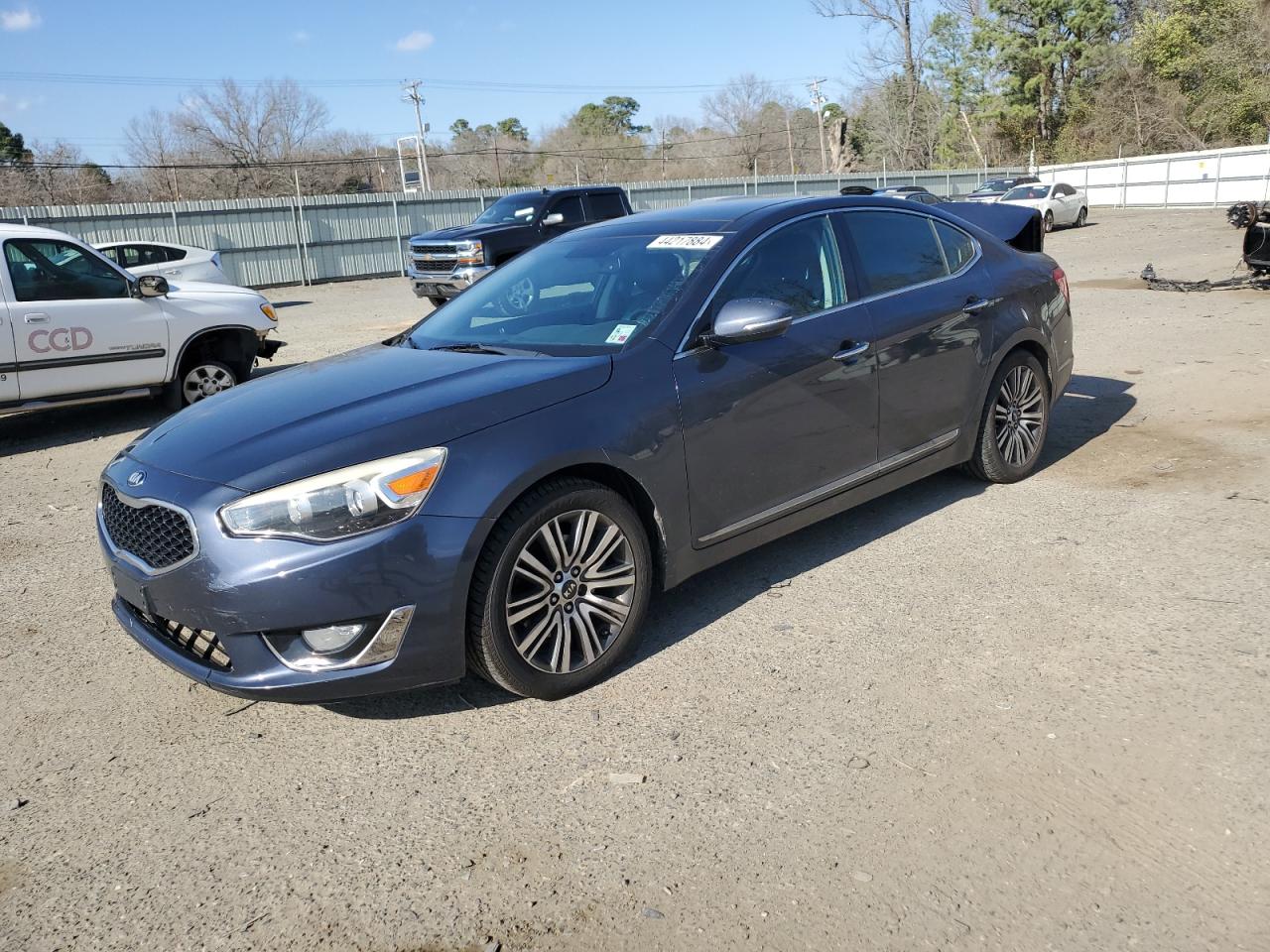 Kia Cadenza (2015)