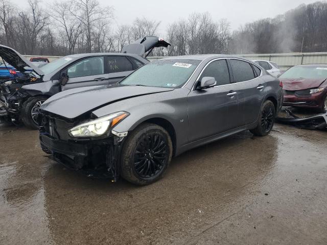 Infiniti Q70 (2015)
