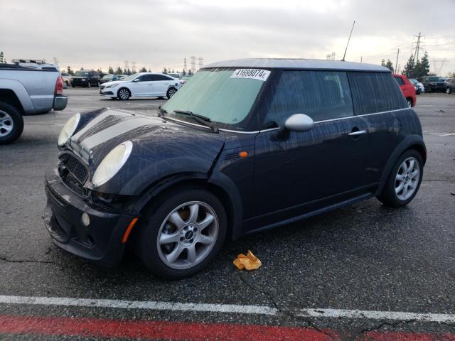 Mini Cooper (2006)