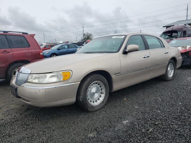 Lincoln Towncar (1998)