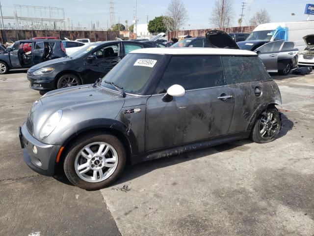 Mini Cooper (2006)